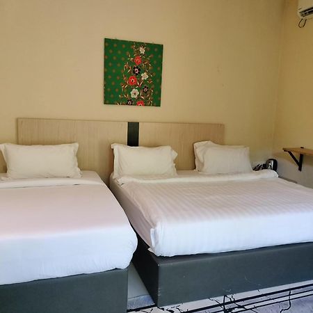 The Firefly Resort Semporna Eksteriør bilde